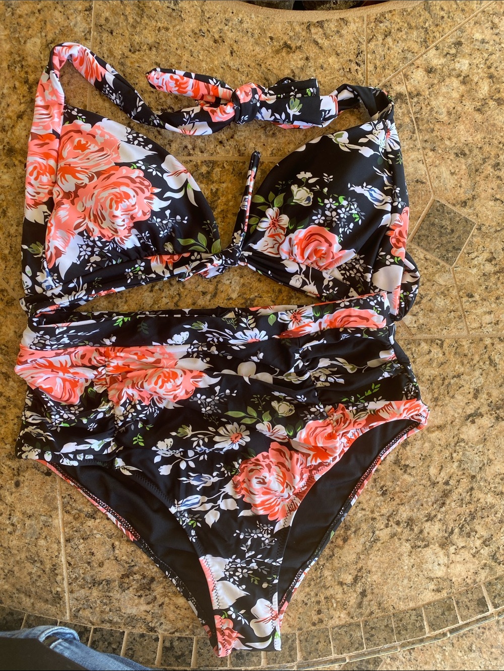 CUPSHE High Waist Bikini